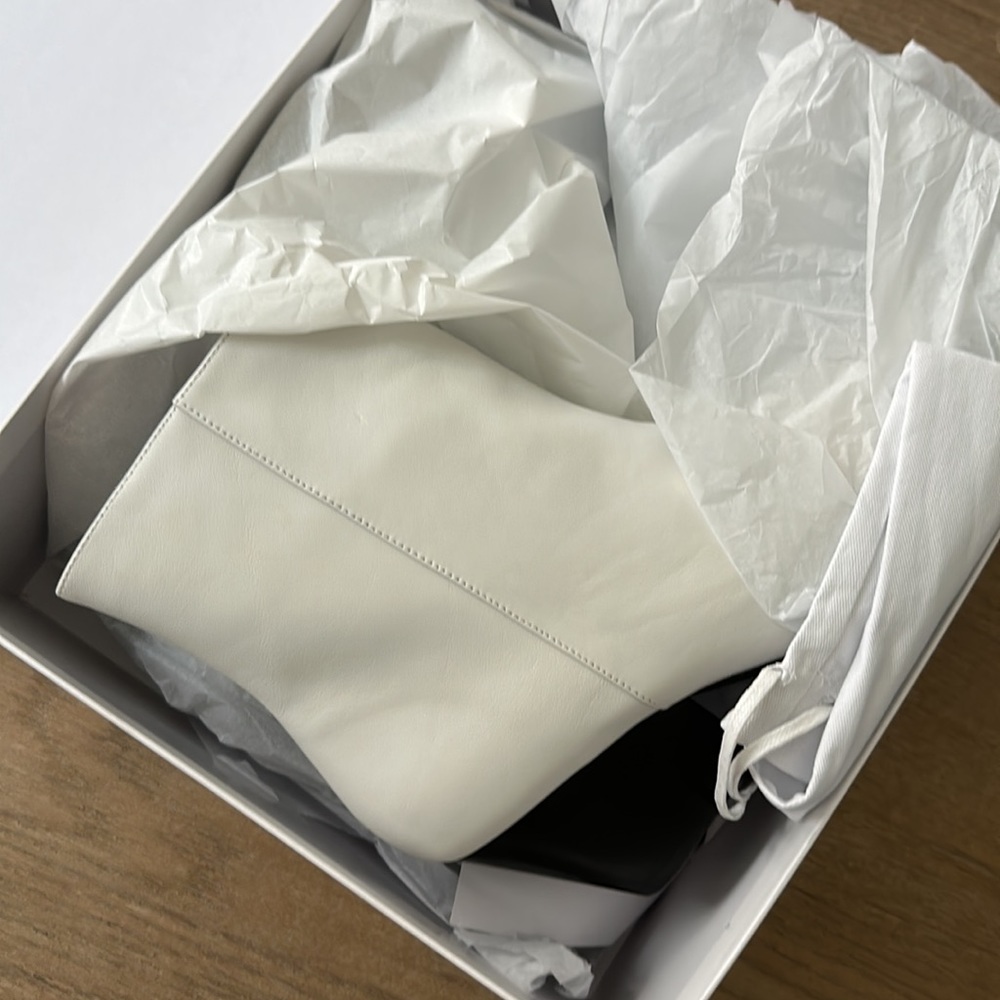 Nwt Raye Traffic Bootie White Size 8 - image 6